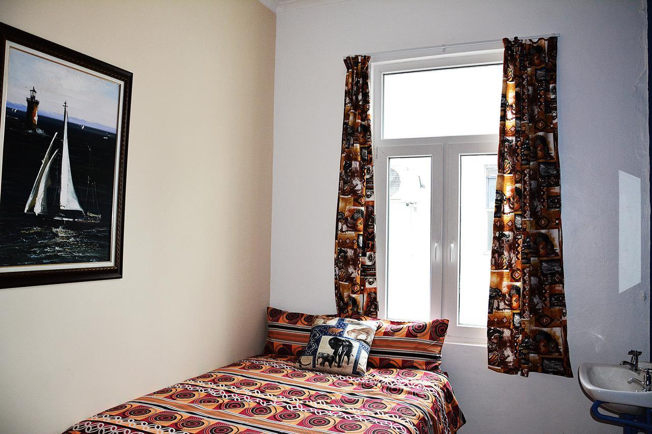 Auberge de jeunesse Urban Hive Backpackers à Le Cap Extérieur photo